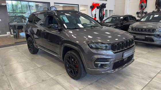 JEEP COMMANDER 2.0 HURRICANE 4 TURBO GASOLINA BLACKHAWK AT9